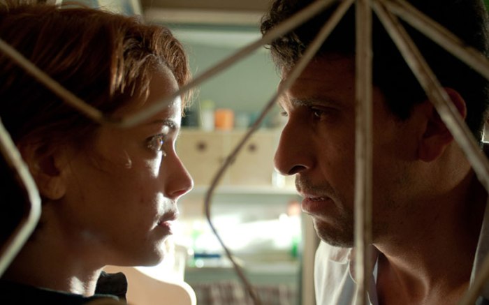 oloboatra_f01cor_2013130384