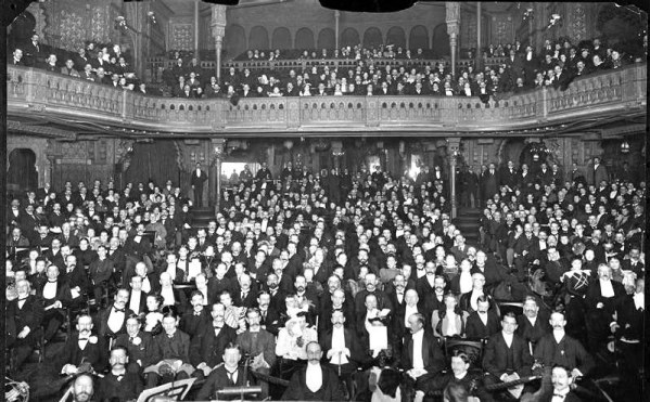 casino-theater-interior-1900